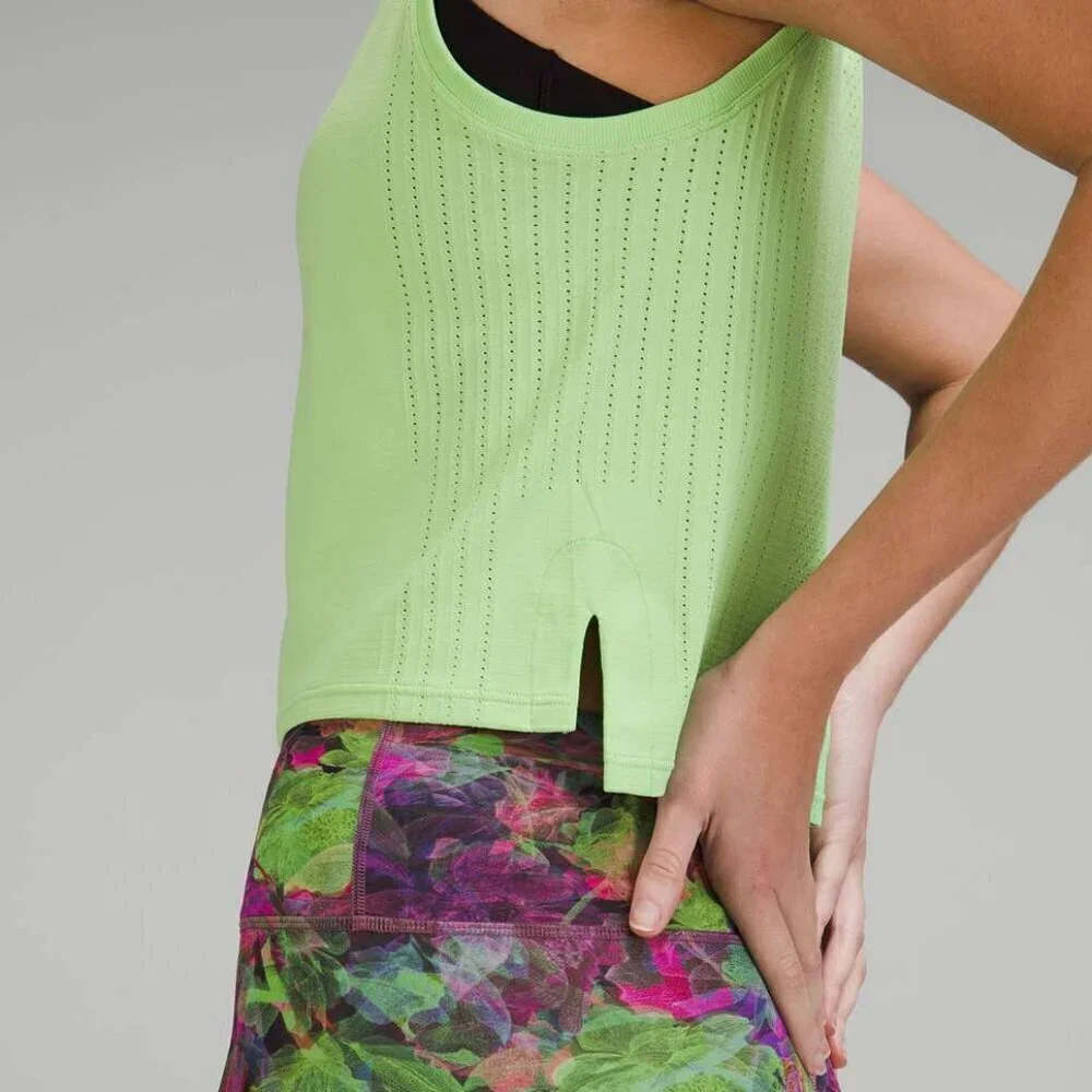 Lululemon Train to Be Tank Top - 6 Scream Green Light